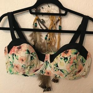 Plus size floral swim top
